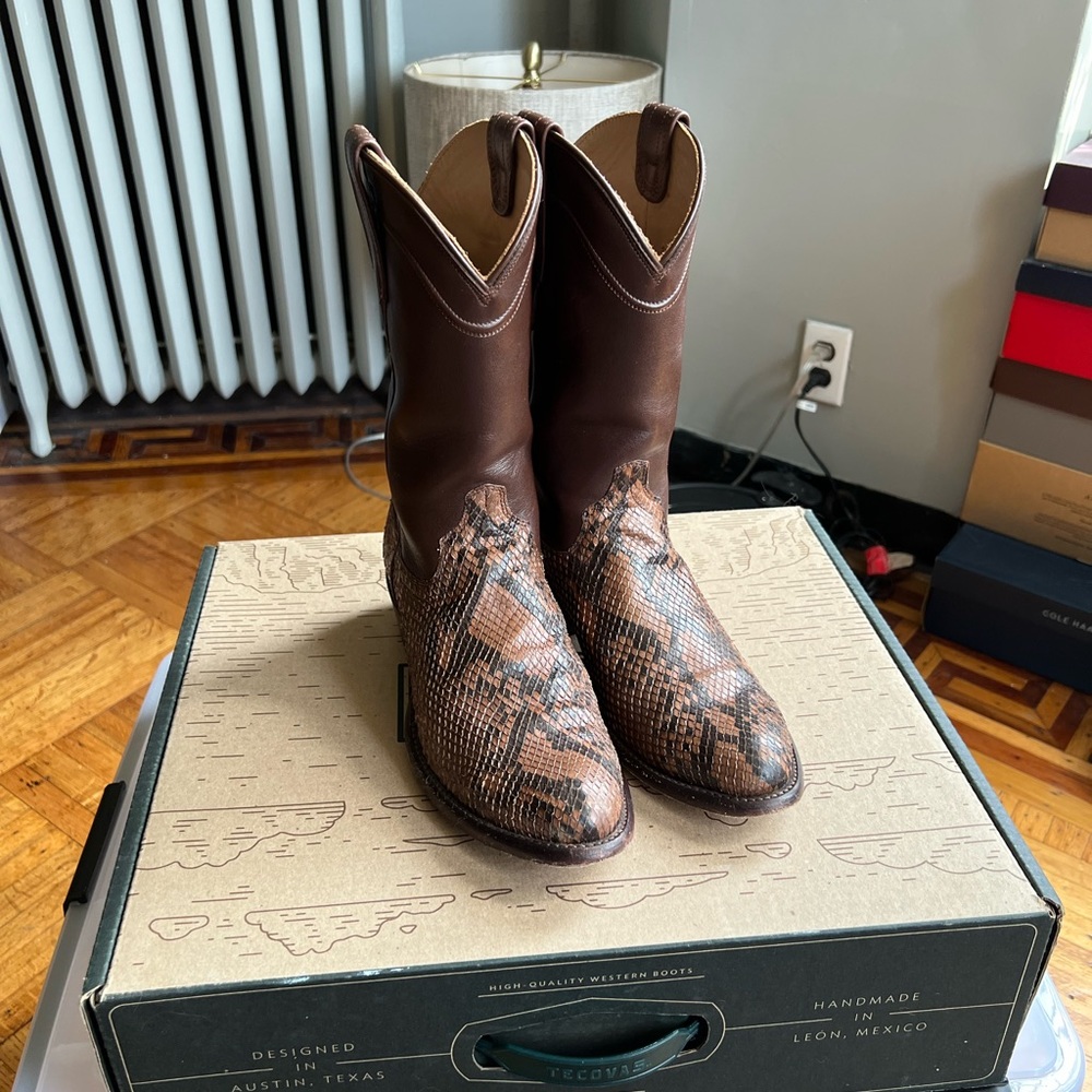 Mens Size 8.5 Python Leather Tevovas boots